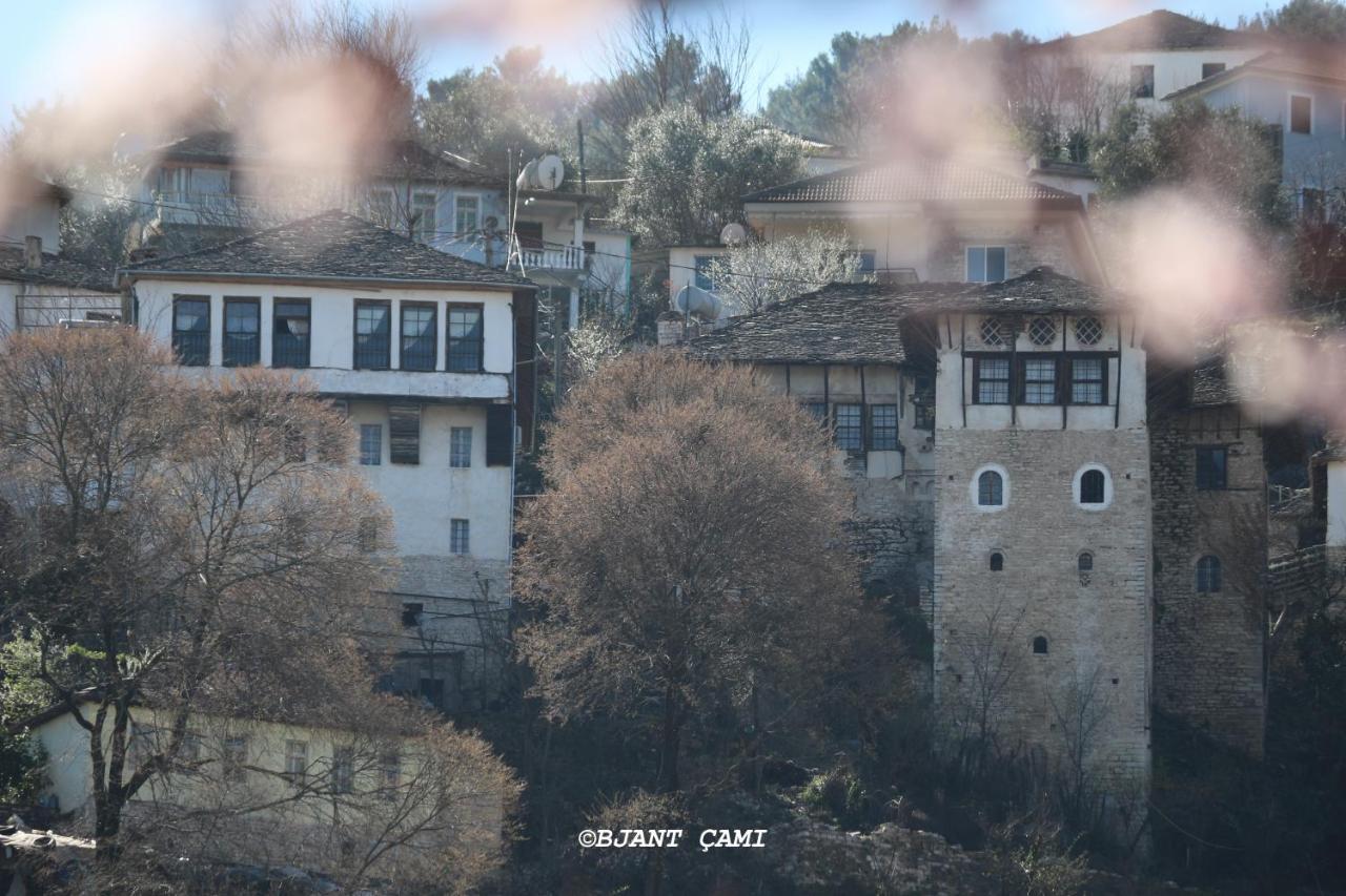 Hotel Braja House Gjirokastër Exterior foto
