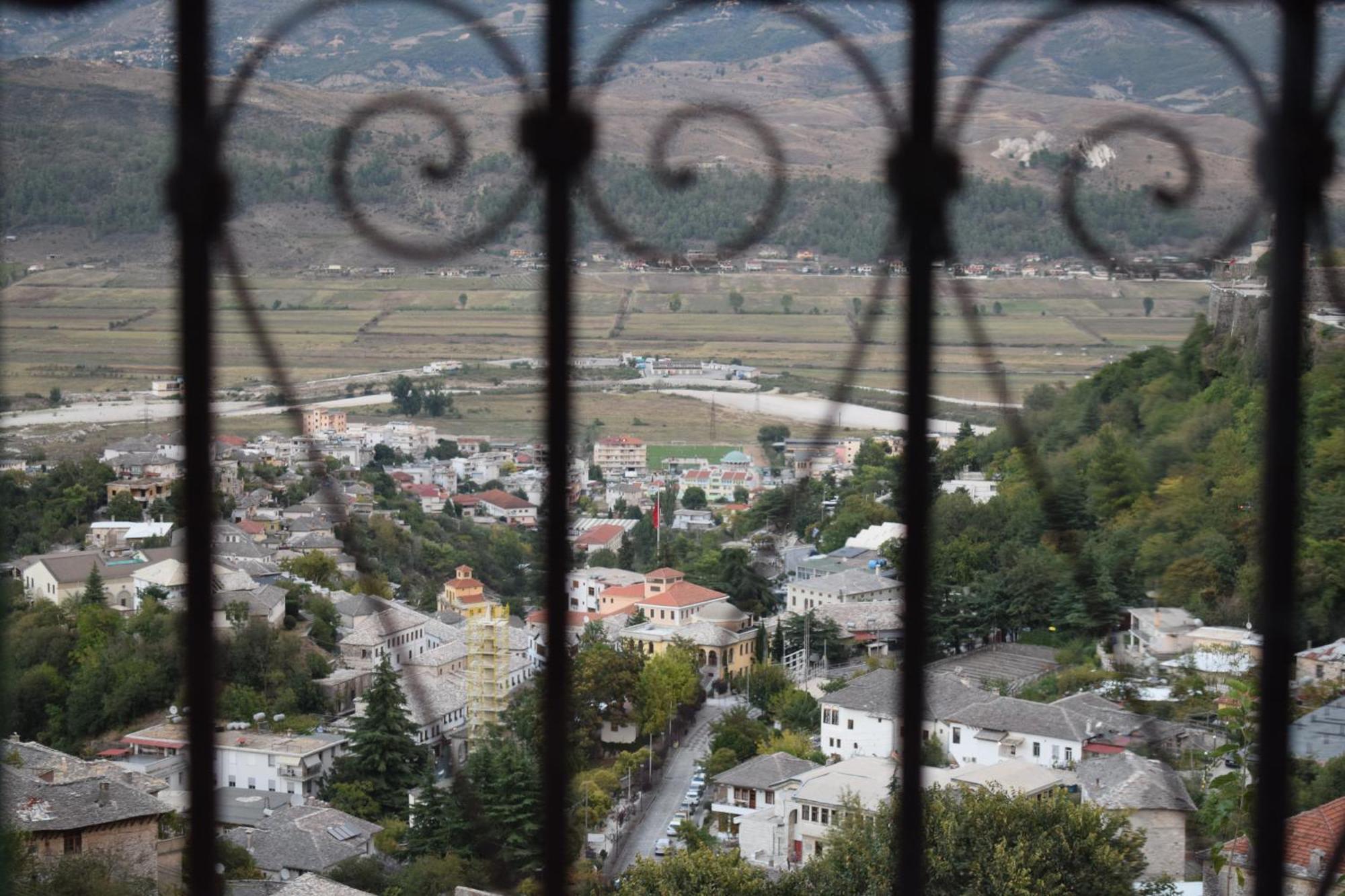 Hotel Braja House Gjirokastër Exterior foto